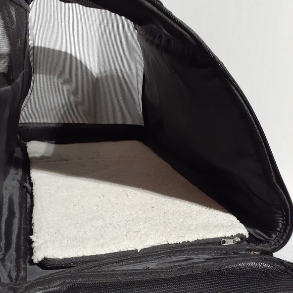 New BurgeonNest Pet Carrier for Small to Medium Cats or Dogs up to 25 pounds - Picture 4 of 16